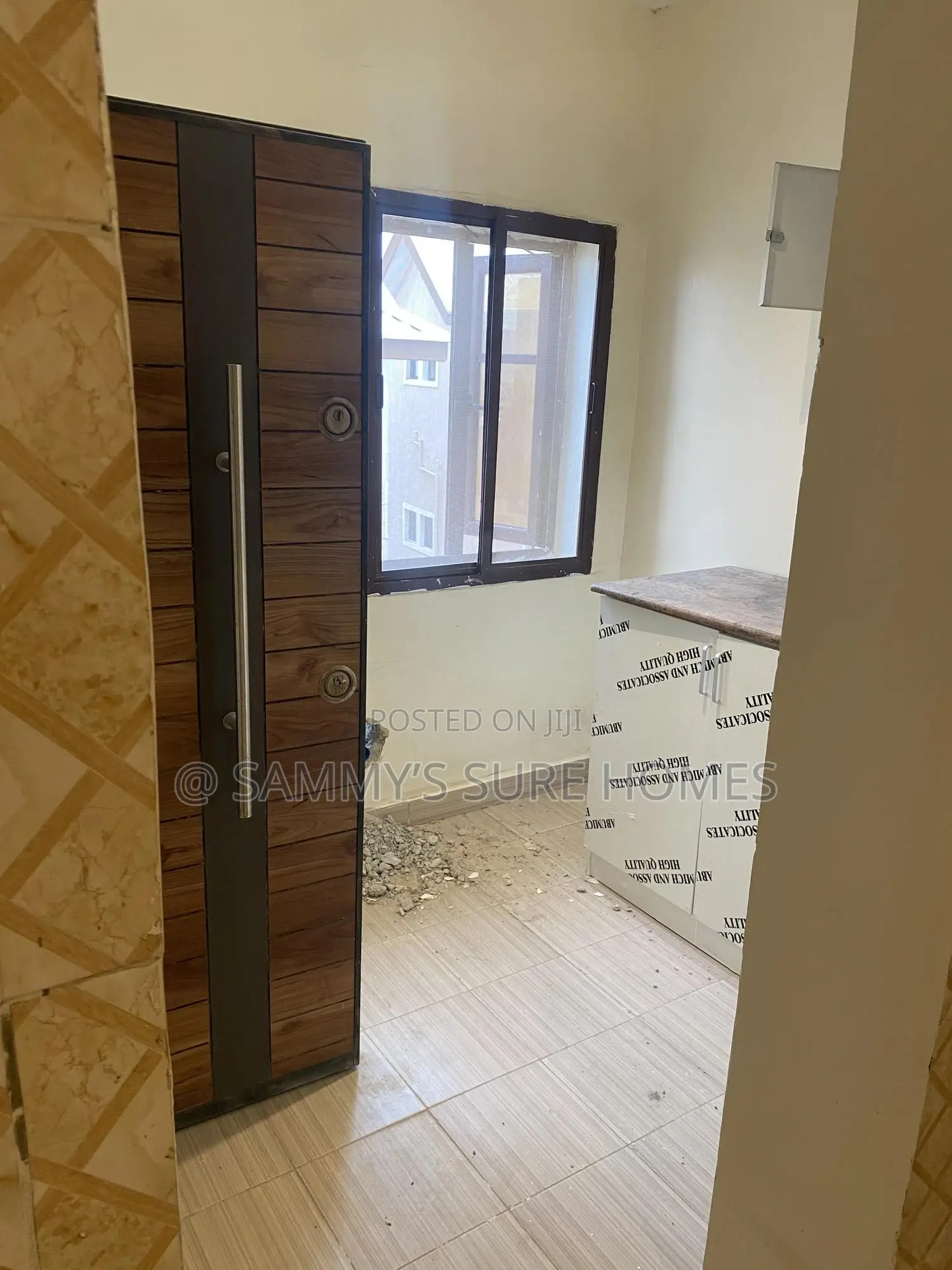 1bdrm Room & Parlour in N-Close First Avenue, Gwarinpa for rent in Gwarinpa