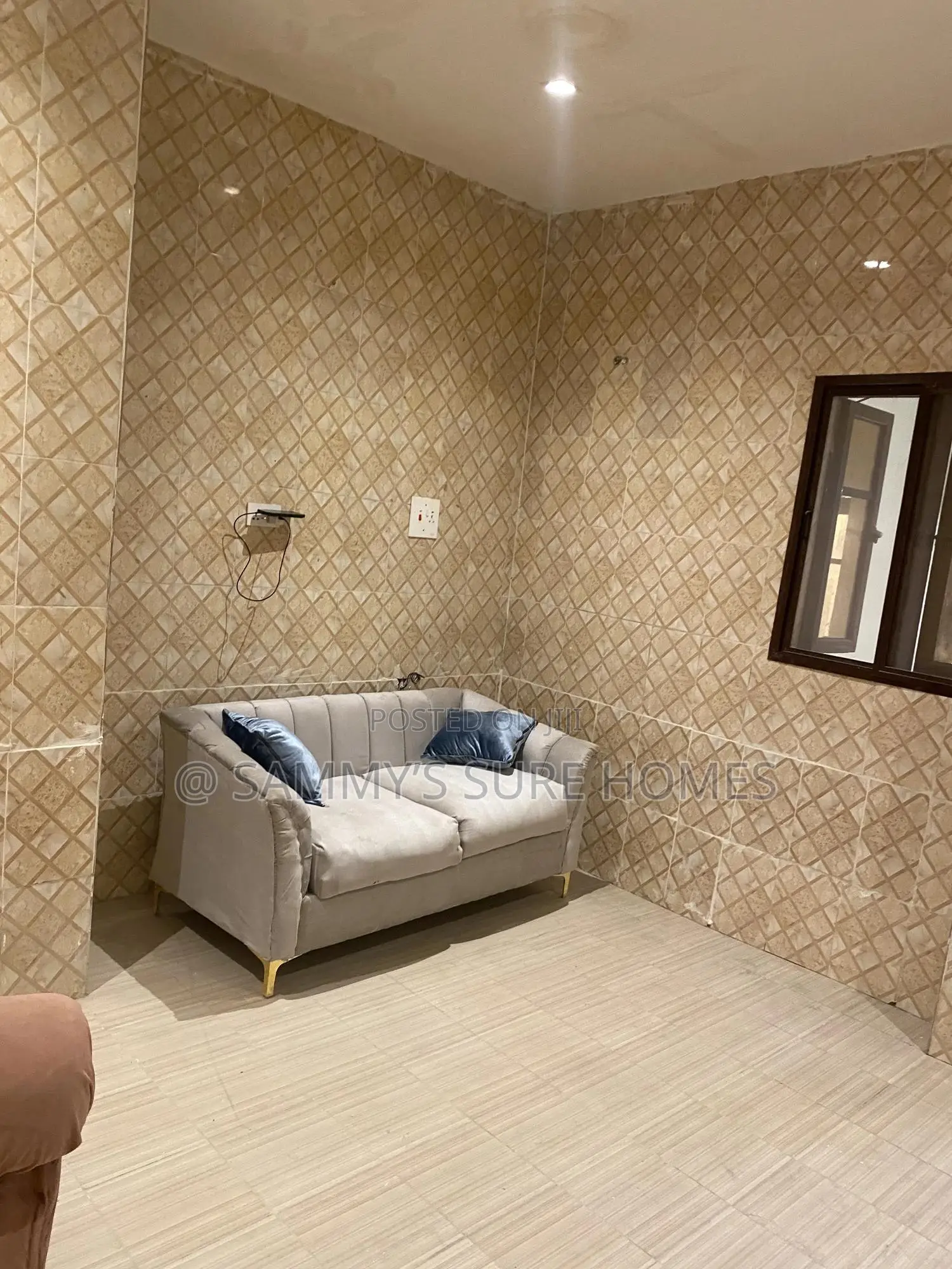 1bdrm Room & Parlour in N-Close First Avenue, Gwarinpa for rent in Gwarinpa