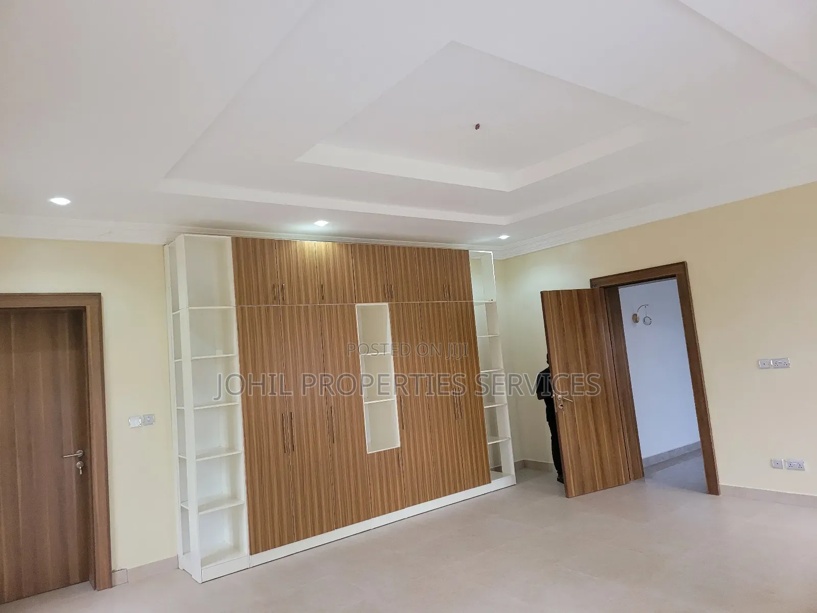 8bdrm Mansion in Maitama for sale in Maitama