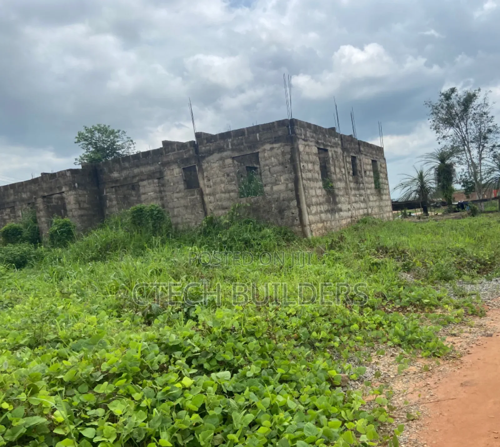 7bdrm Block of Flats in Benin City for sale in Benin City