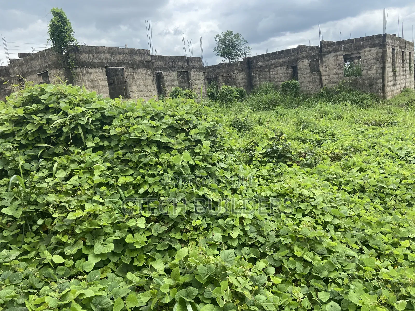 7bdrm Block of Flats in Benin City for sale in Benin City