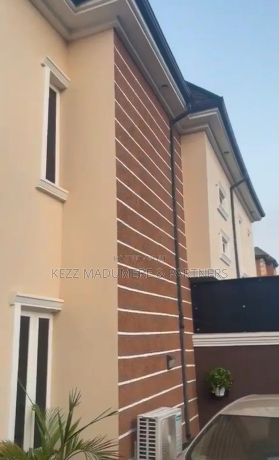 Furnished 4bdrm Duplex in Achara Layout , for sale in Enugu