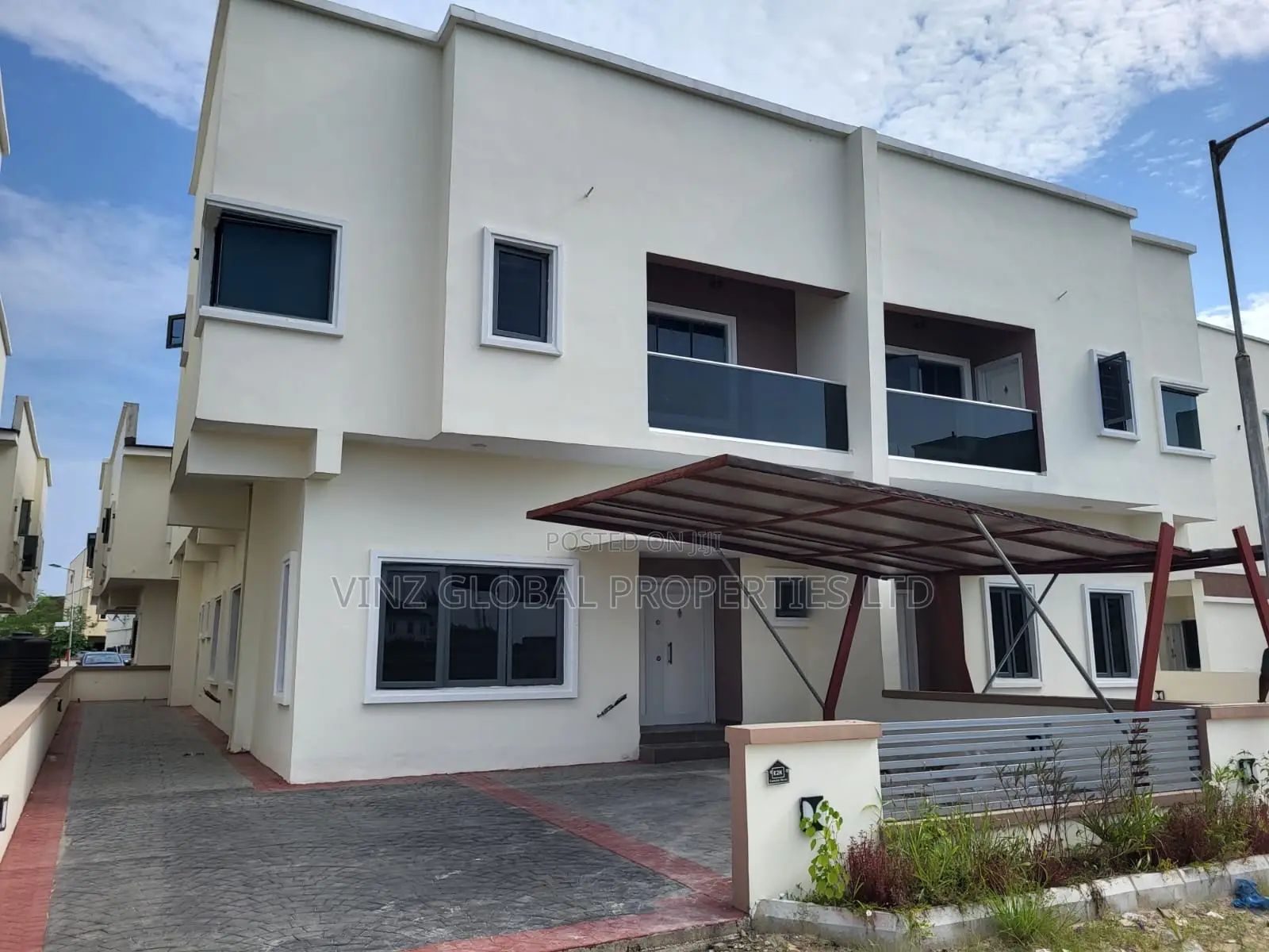 Luxury Fully Furnished 4 Bedroom Semi Detached Duplex in Lekki