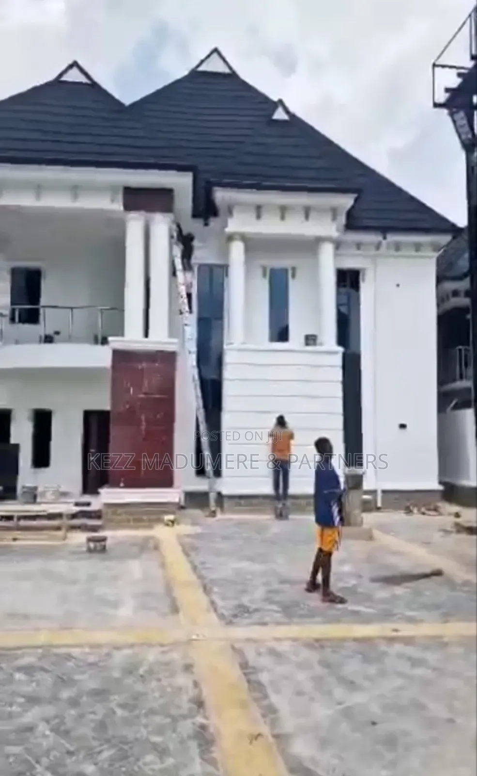 5bdrm Duplex in Naze , Within for sale in Owerri