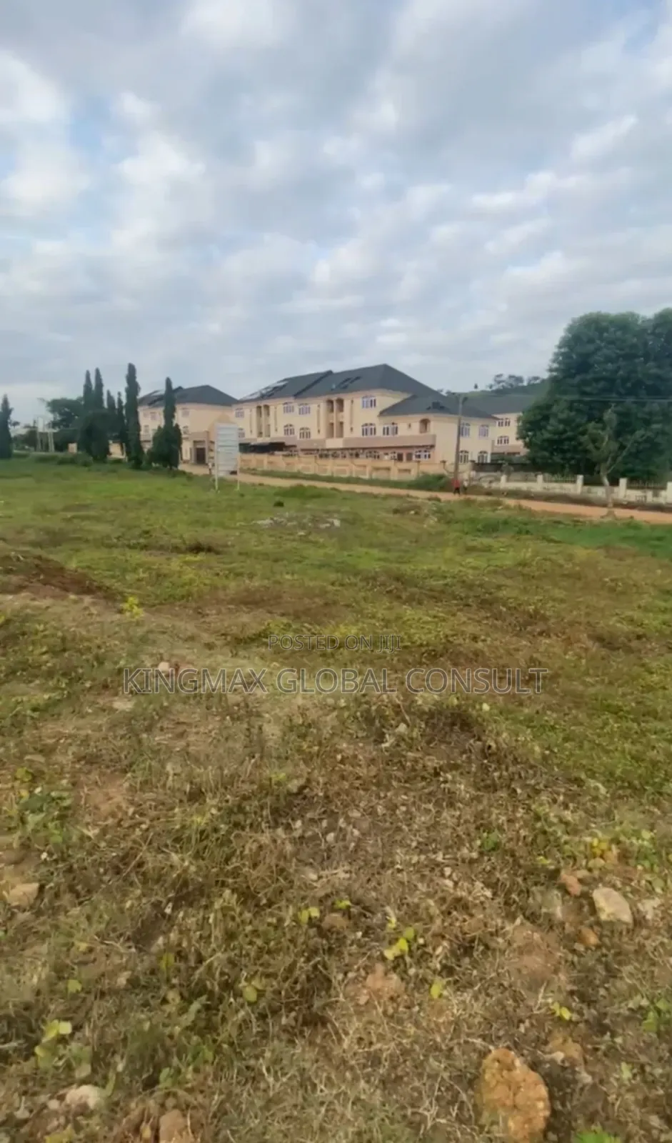 Flat Filling Station Land With a Building Size Is 4762sqm in Dape