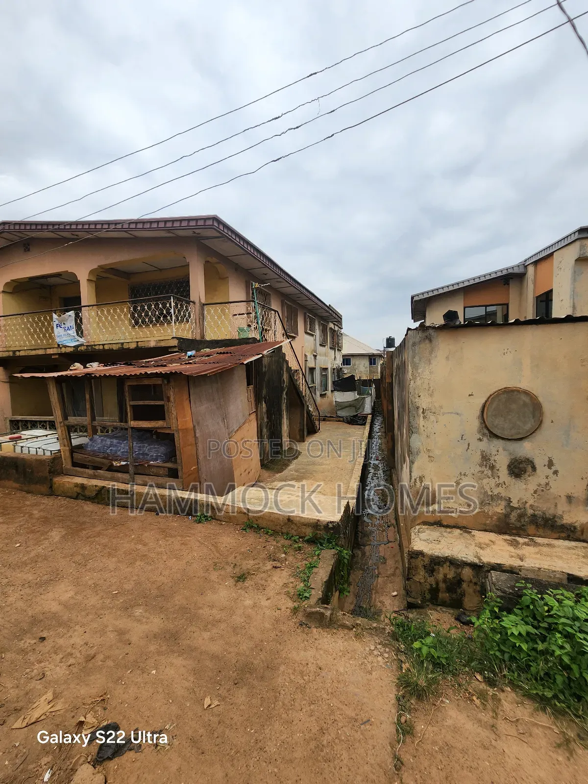 16bdrm Block of Flats in Agodi Gate for sale in Agodi