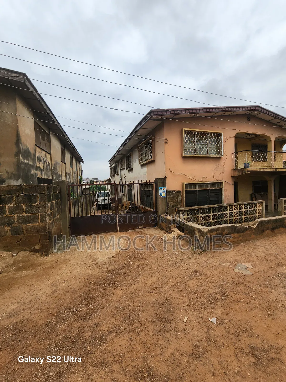 16bdrm Block of Flats in Agodi Gate for sale in Agodi