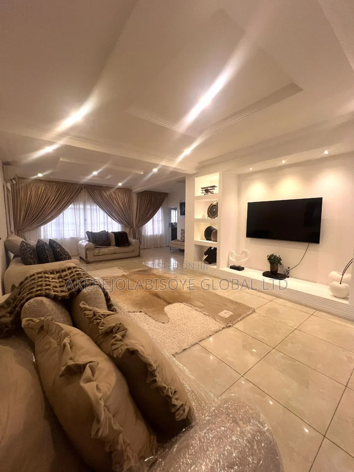 Furnished 3bdrm Townhouse / Terrace in Katampe Extension for rent in Katampe Extension