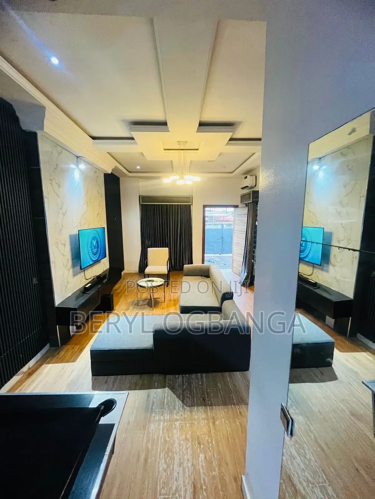 Luxurious 4 Bedroom Stand-Alone King-Sized Party Apartment in Ikate