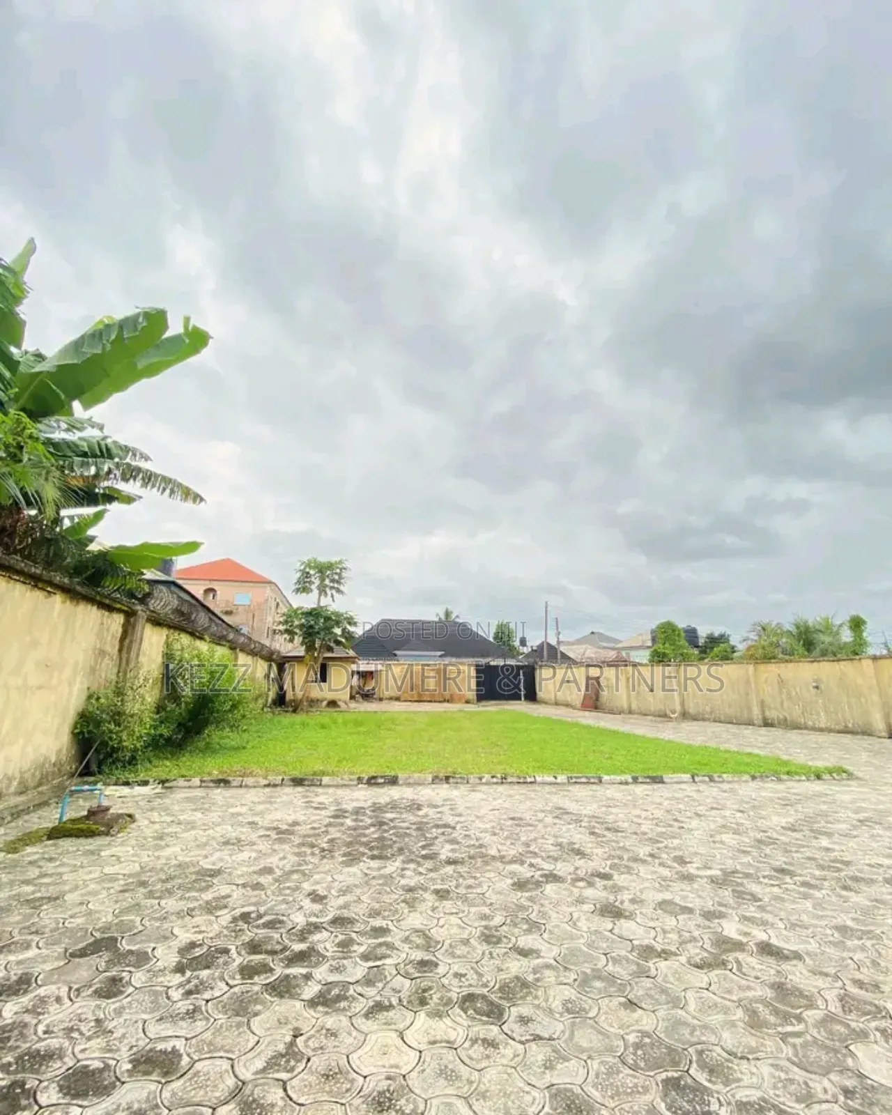 4bdrm Bungalow in Rumuoke , Off Ada for sale in Port-Harcourt