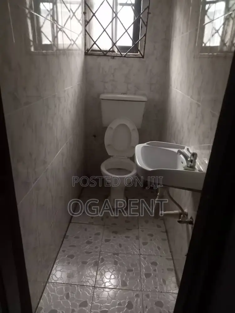 Furnished 2bdrm Apartment in Pz Sapele Road, Benin City for rent in Benin City