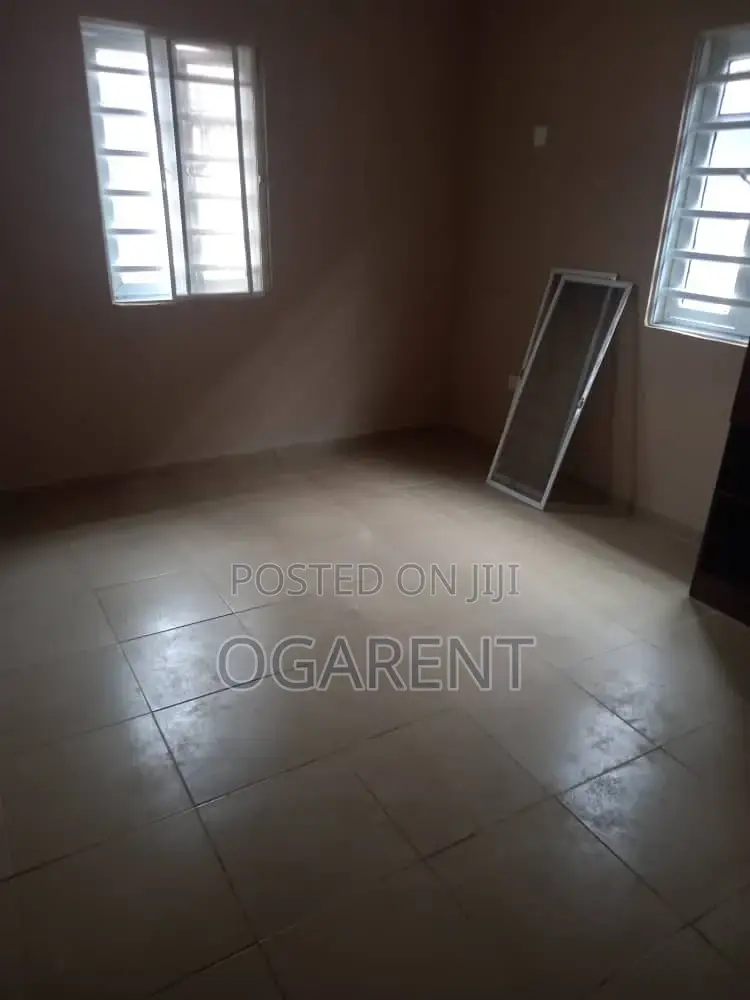Furnished 3bdrm Apartment in Limit, Sapele Road, Benin City for rent in Benin City
