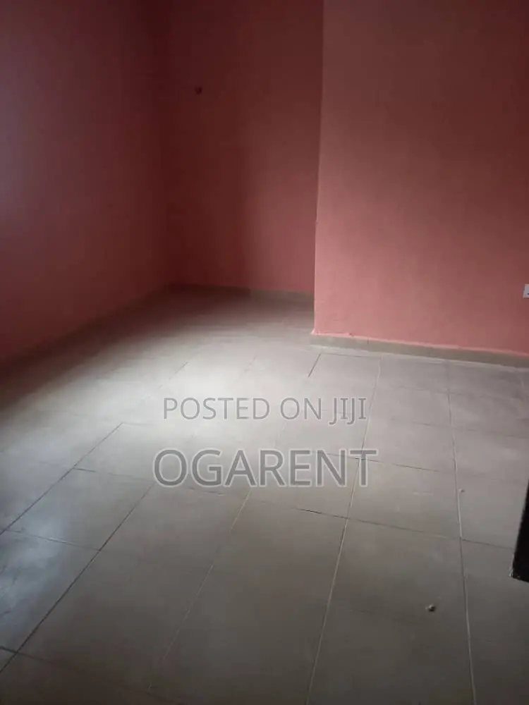 Furnished 3bdrm Apartment in Limit, Sapele Road, Benin City for rent in Benin City