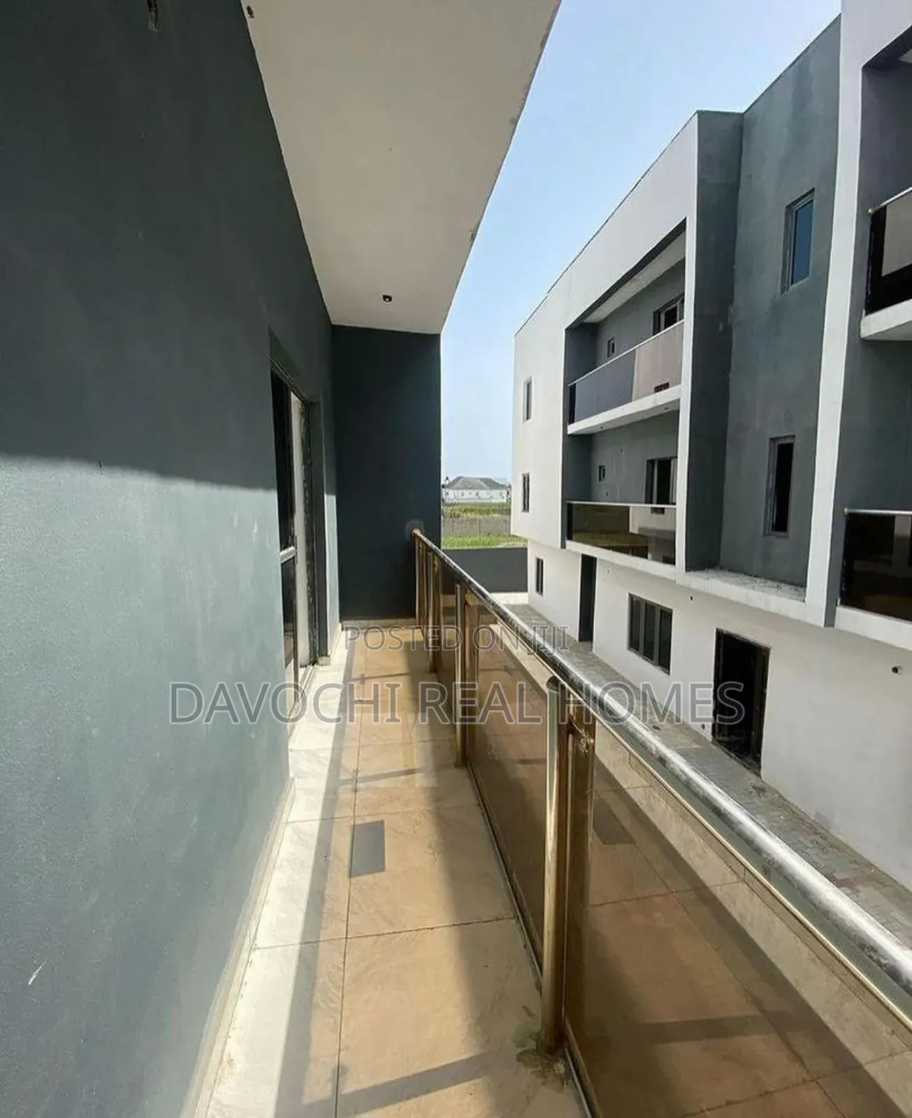 3bdrm Apartment in Ikota Lekki for rent in Lekki