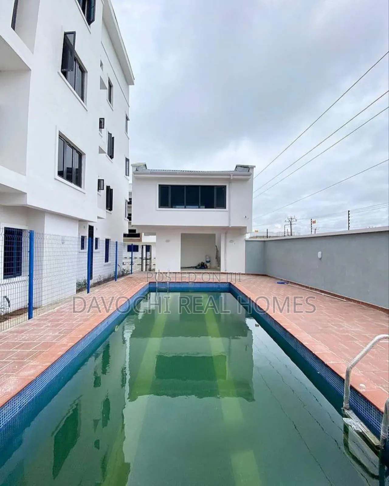 3bdrm Apartment in By Chevron Second, Lekki for rent in Lekki