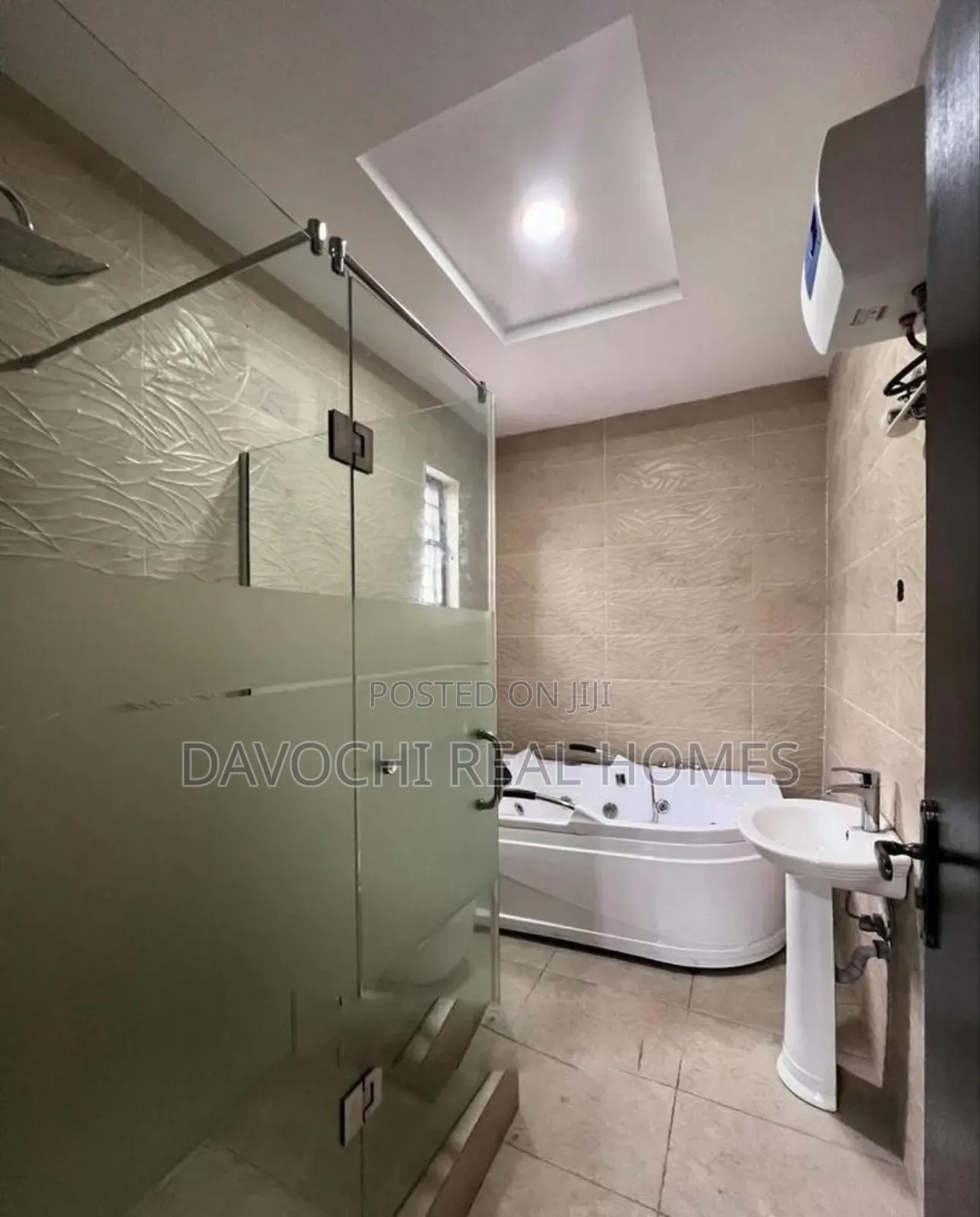 5bdrm Duplex in Lekki Ikate for rent in Lekki