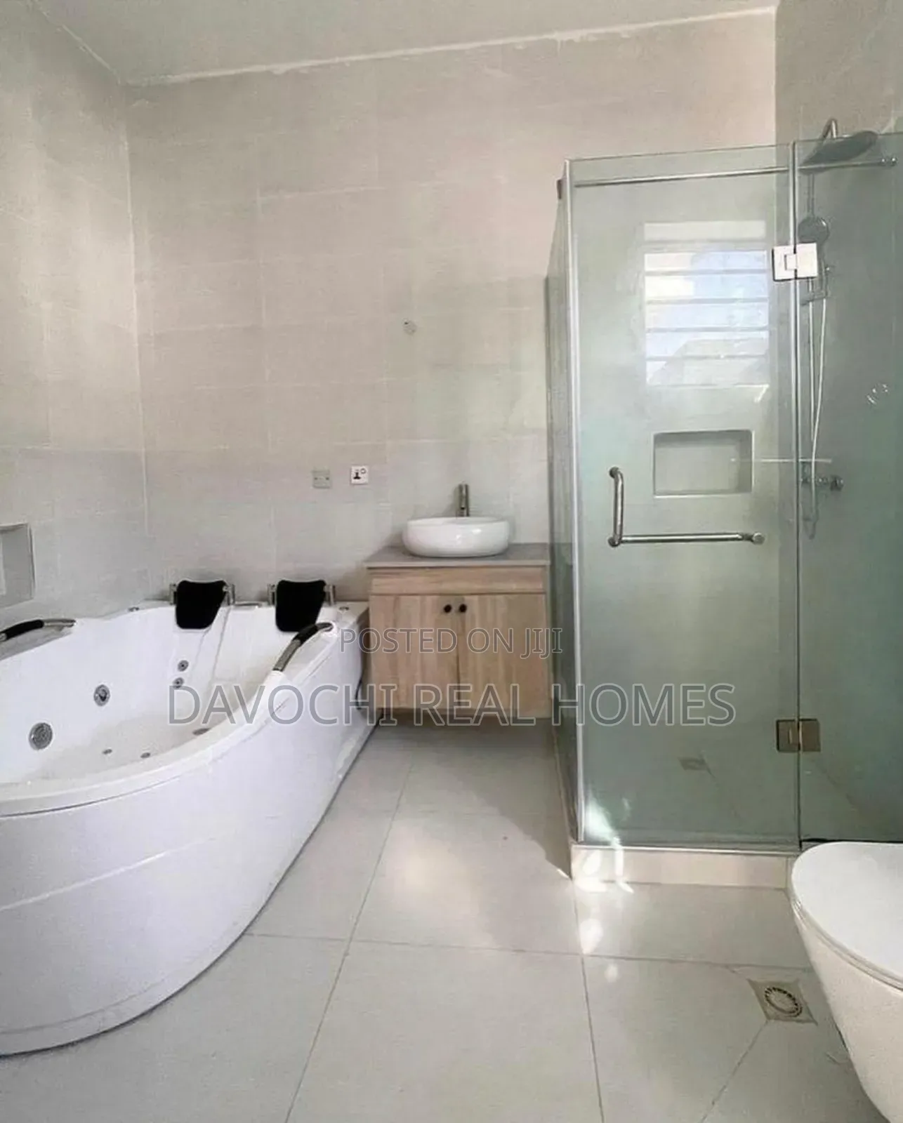 4bdrm Duplex in Ikota Lekki for rent in Lekki