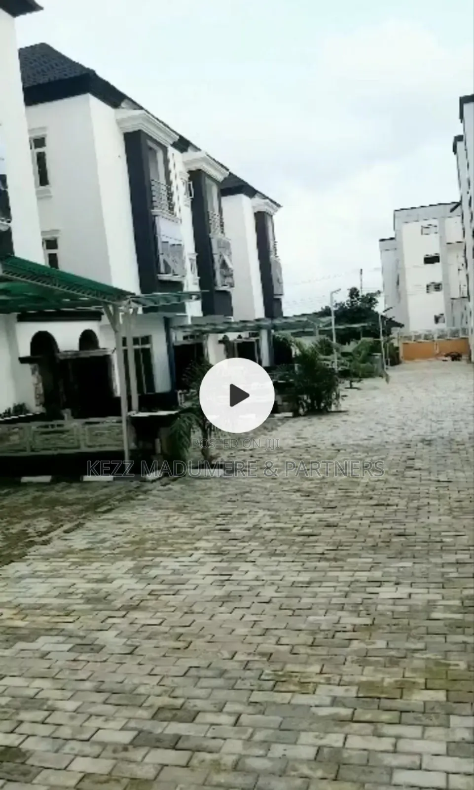 20bdrm Maisonette in Airport Road ,Jabi , for sale in Jabi