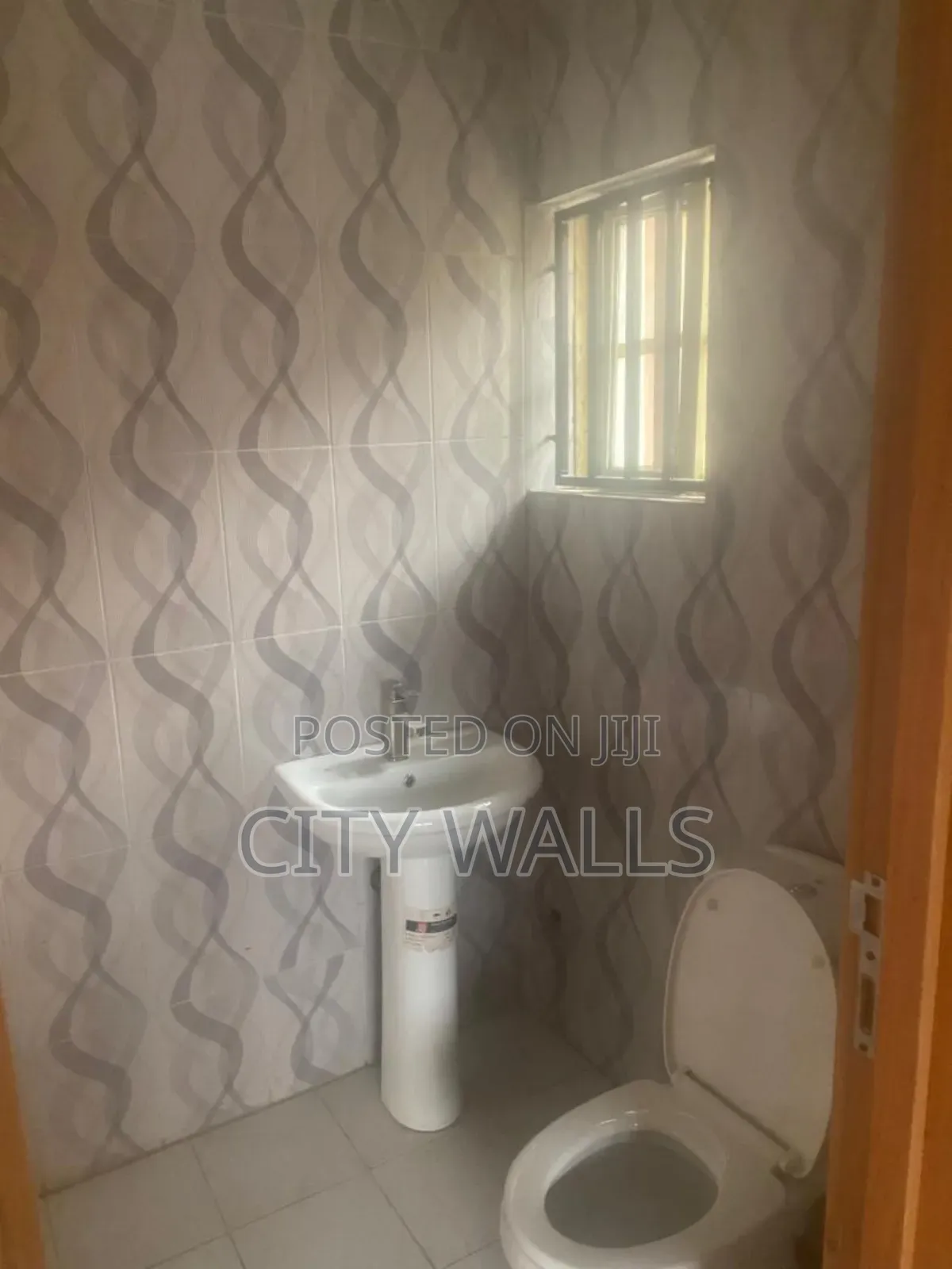 Mini Flat in Badore for rent in Badore