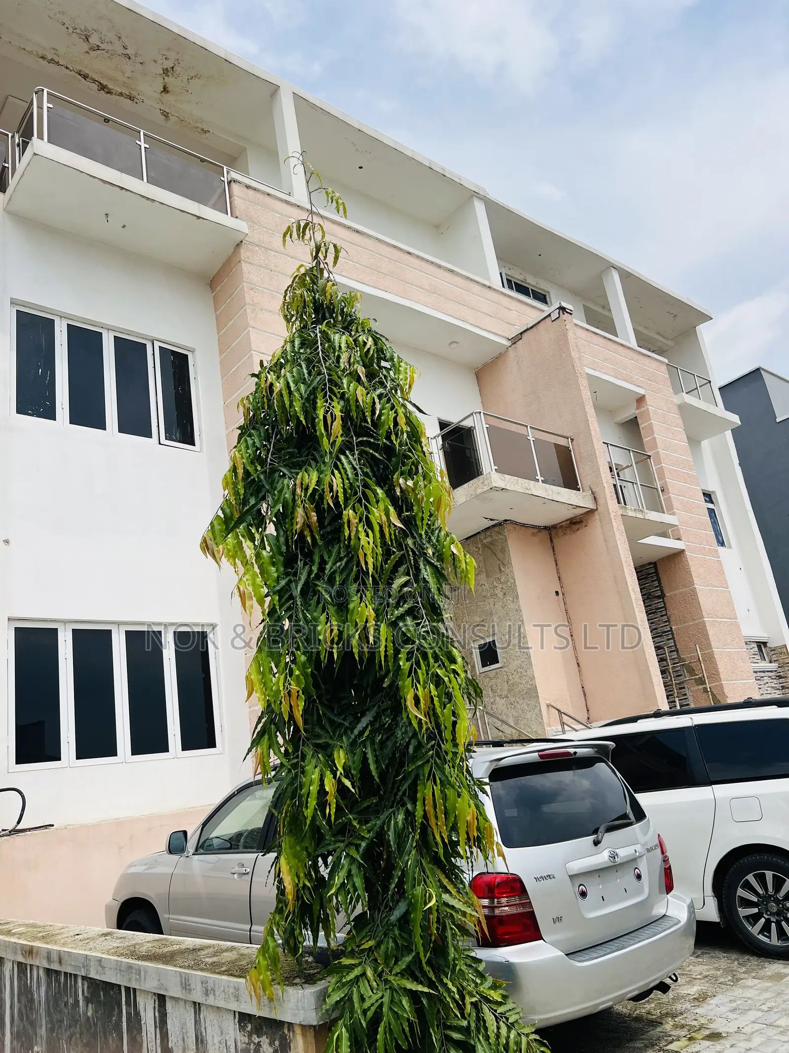 5bdrm Duplex in Cyrus Excel Estate, Wuye for sale in Wuye