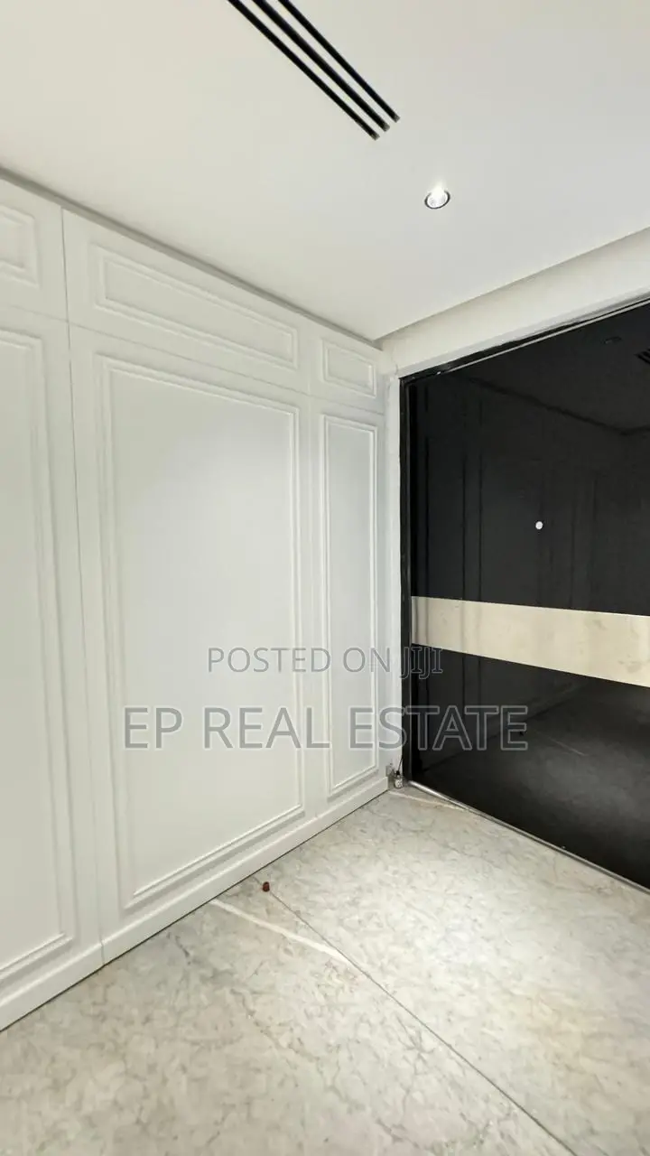 Furnished 6bdrm Duplex in Katampe Extension for sale in Katampe Extension