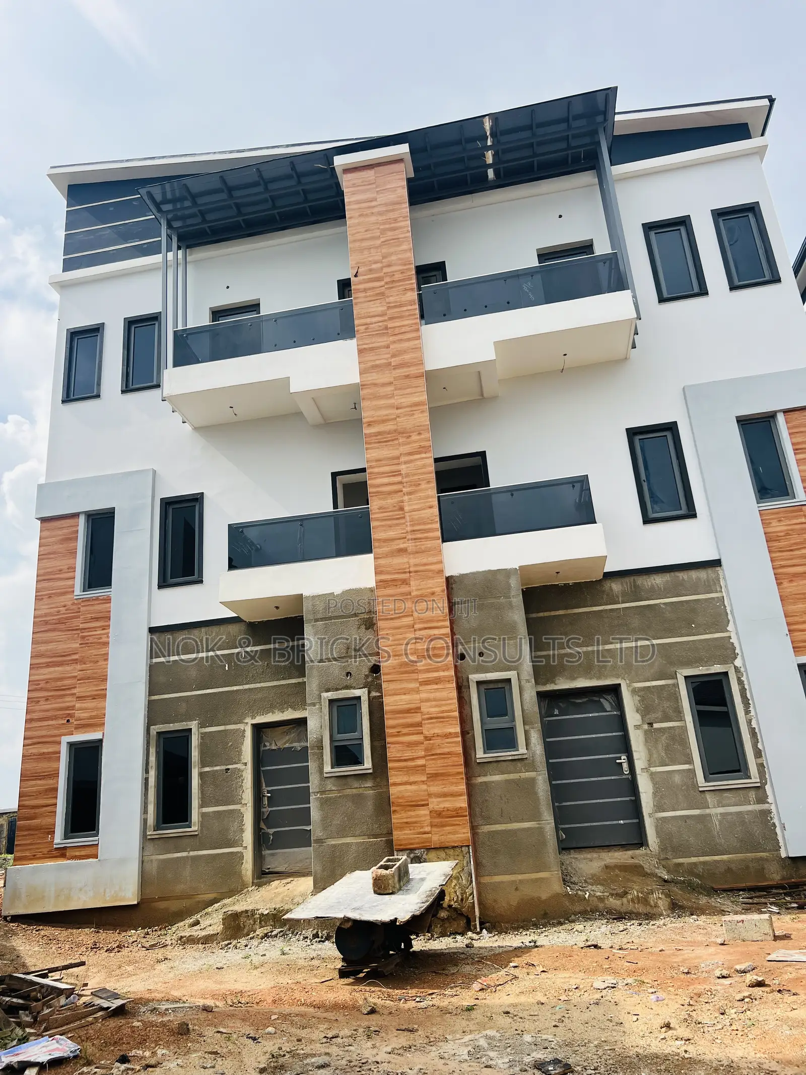 4bdrm Duplex in Tova Luxury, Jahi for sale in Jahi