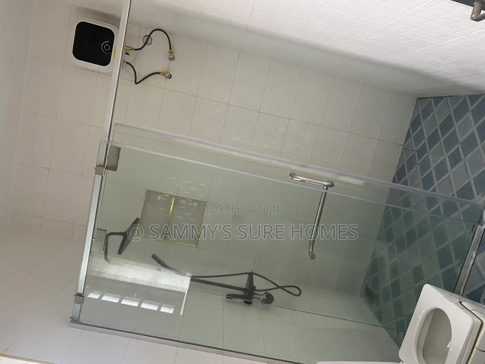 3bdrm Bungalow in Efab Queens Estate for sale in Gwarinpa