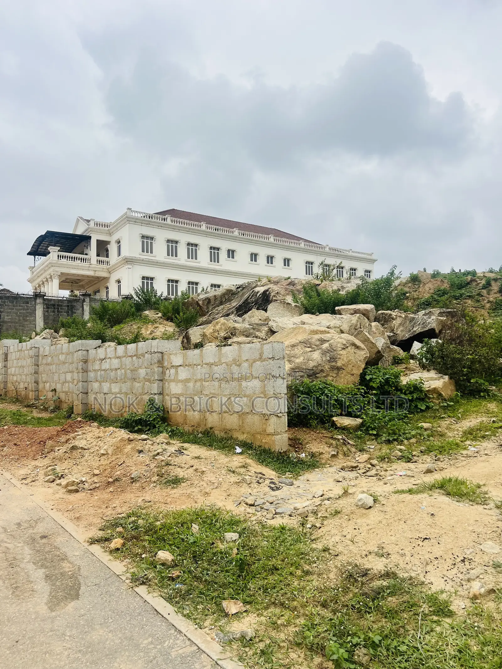 The Best Land in Guzape in Guzape District
