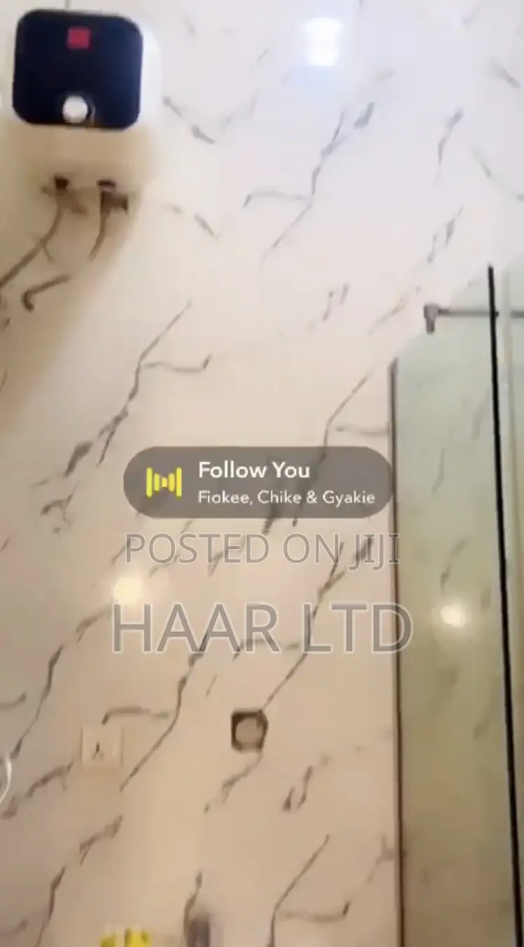 Luxurious Hotel Weekly Look-Alike Apartment Per Week in Chevron