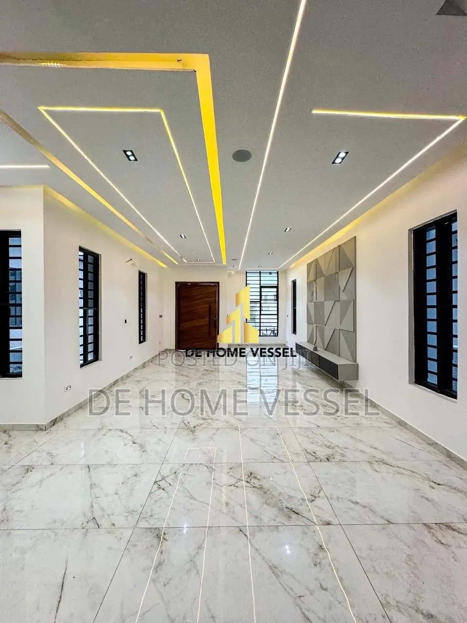 5bdrm Duplex in Lekki for sale in Lekki