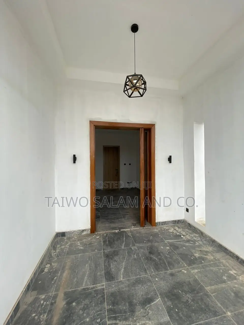 4bdrm Block of Flats in Akobo for sale in Akobo