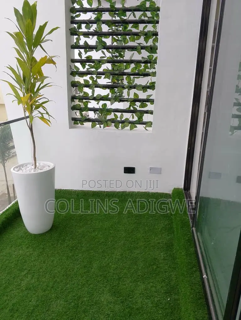 5bdrm Duplex in Chevron -Lekki Lagos for sale in Chevron