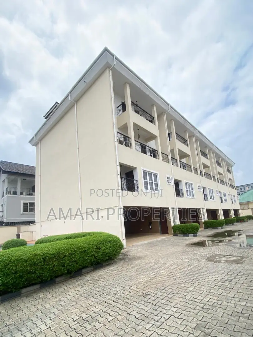 4bdrm Duplex in Oniru, Victoria for rent in Victoria Island