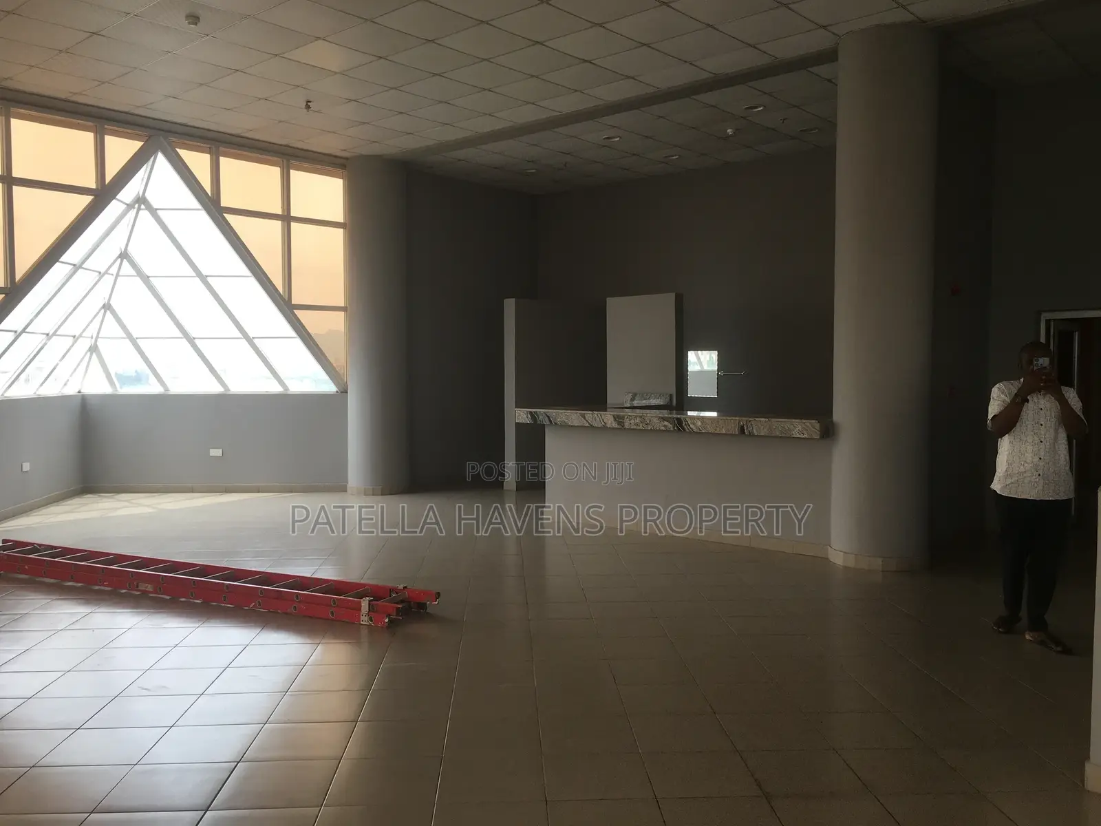 Massive Office Space in Wuse