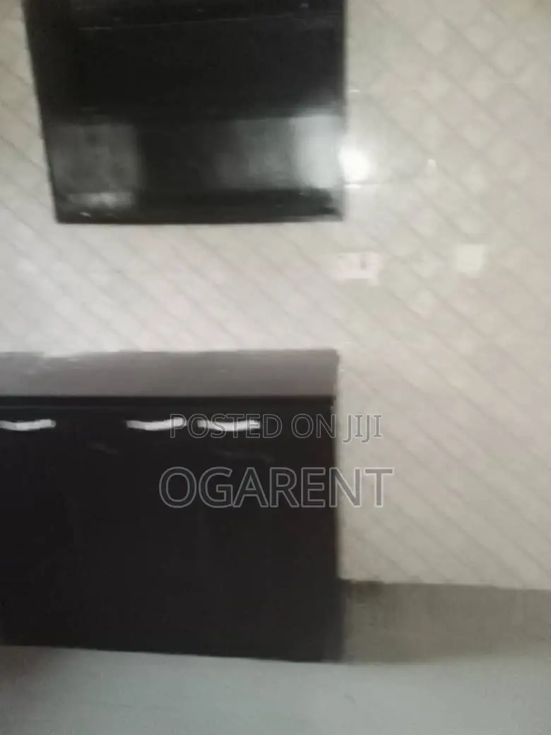 Furnished 2bdrm Apartment in 1St Ugbor ,Close To, Benin City for rent in Benin City