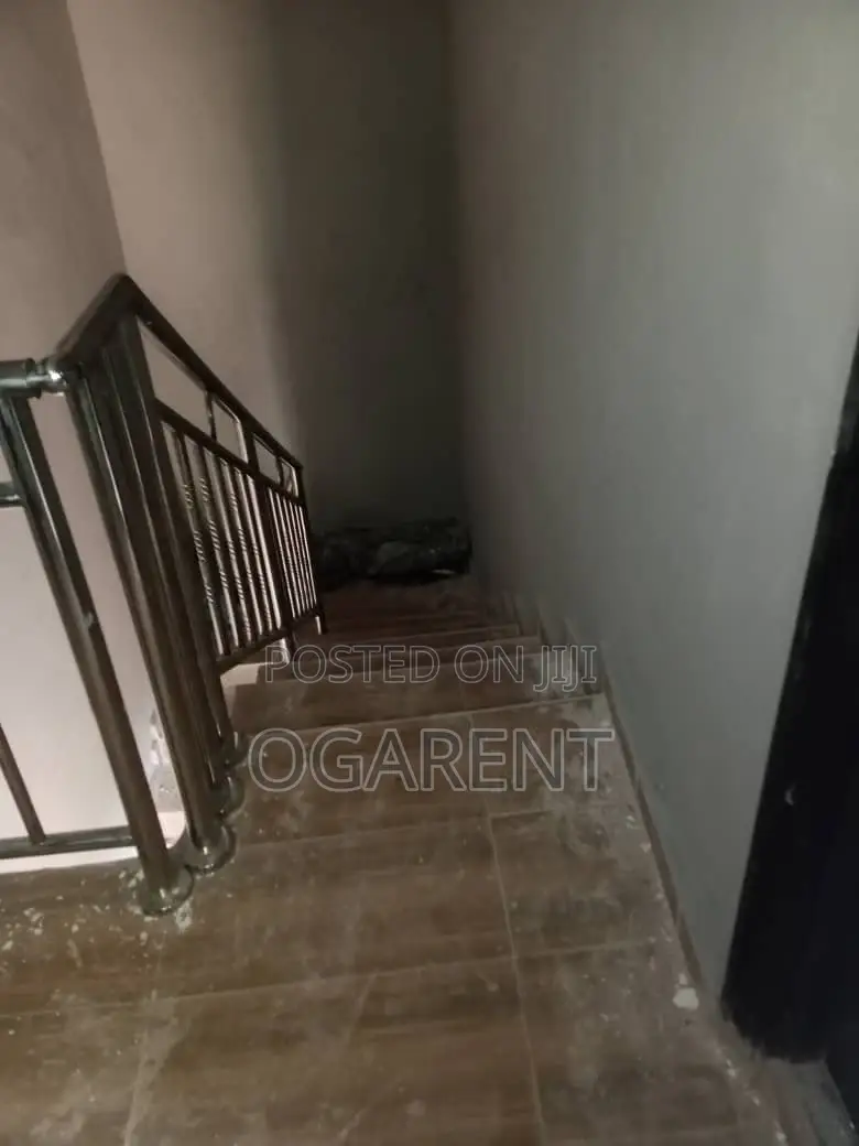 Furnished 3bdrm Apartment in Ogunmwenyi Ugbor, Benin City for rent in Benin City