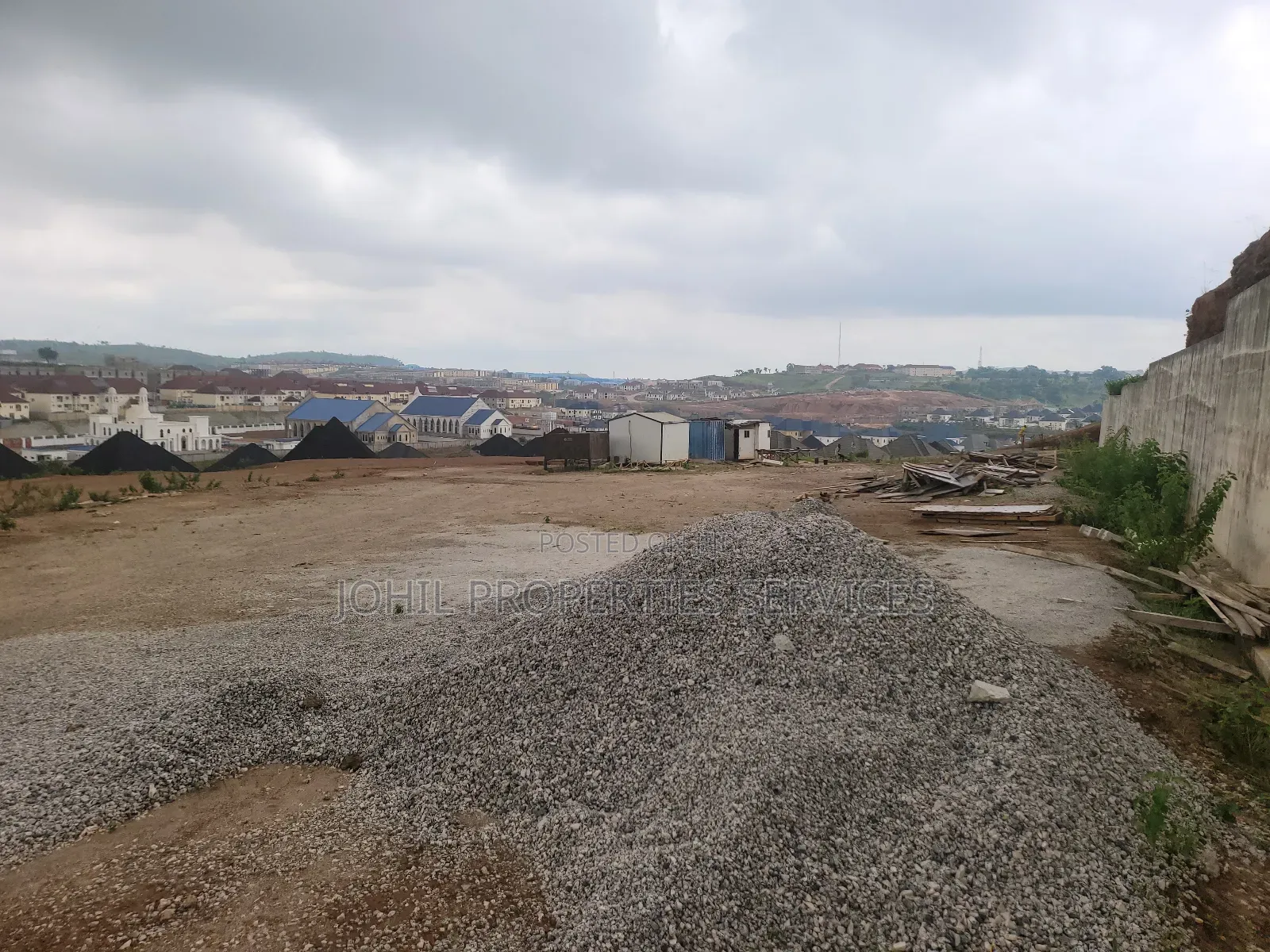 Distress Sales 1320sqm Land for Sale at Admiralty Estate in Asokoro