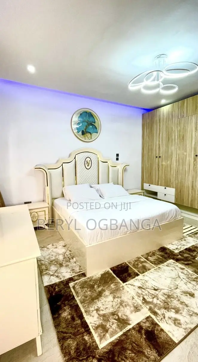 2 Bedroom Apartment With Snooker,Pool and Gym in Lekki Phase 2