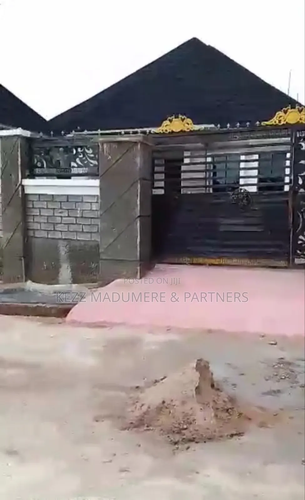 4bdrm Bungalow in Umuahia , Abia State for sale in Umuahia