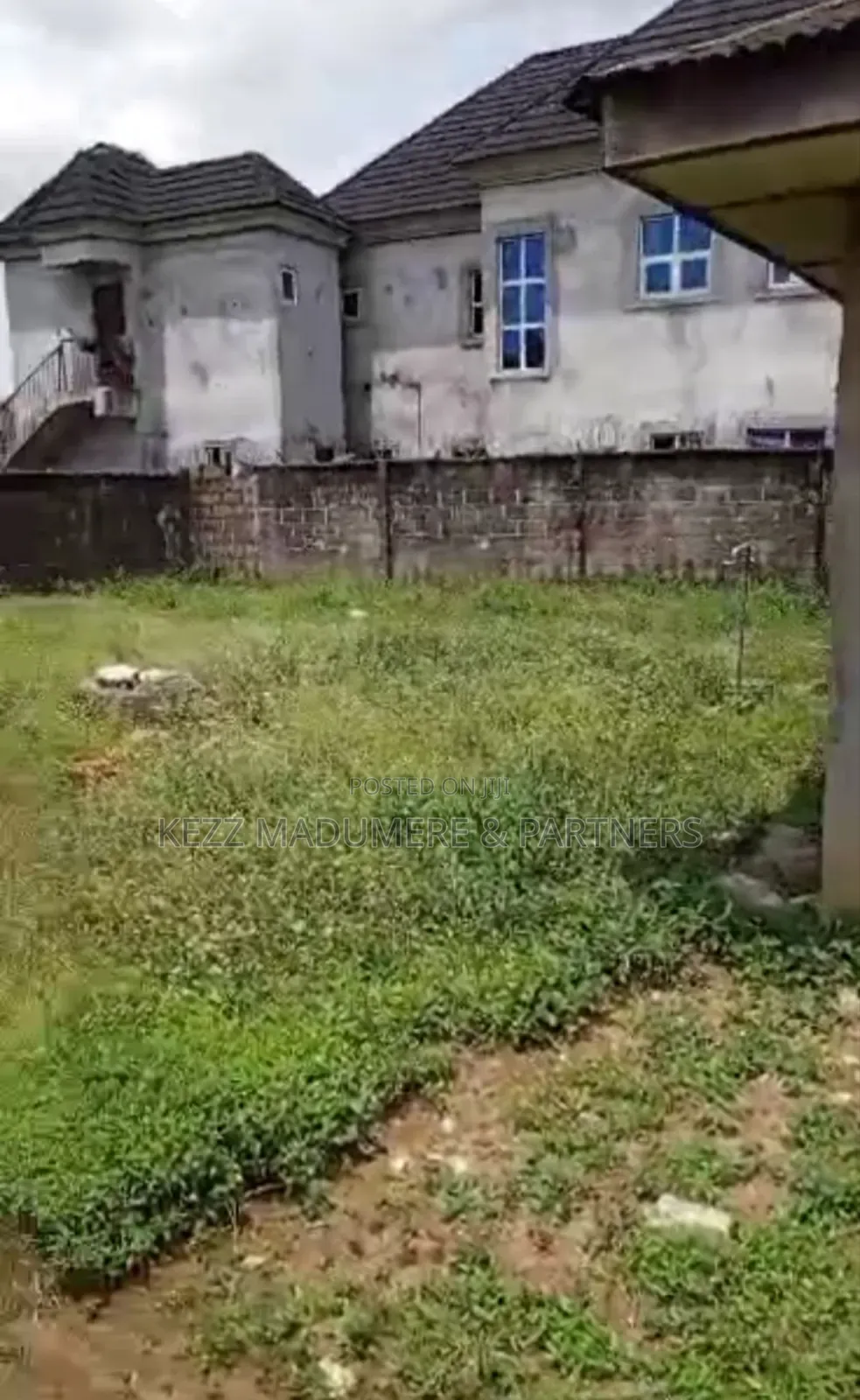 For Sale : 6 Plots on the Major Rukpokwu Airport Rd in Port-Harcourt