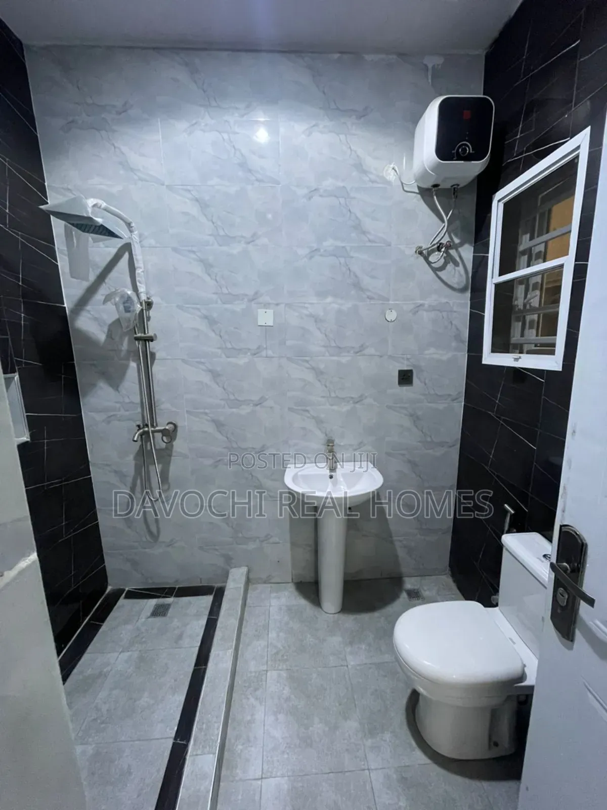 2bdrm Apartment in Lagos Business for rent in Ajah