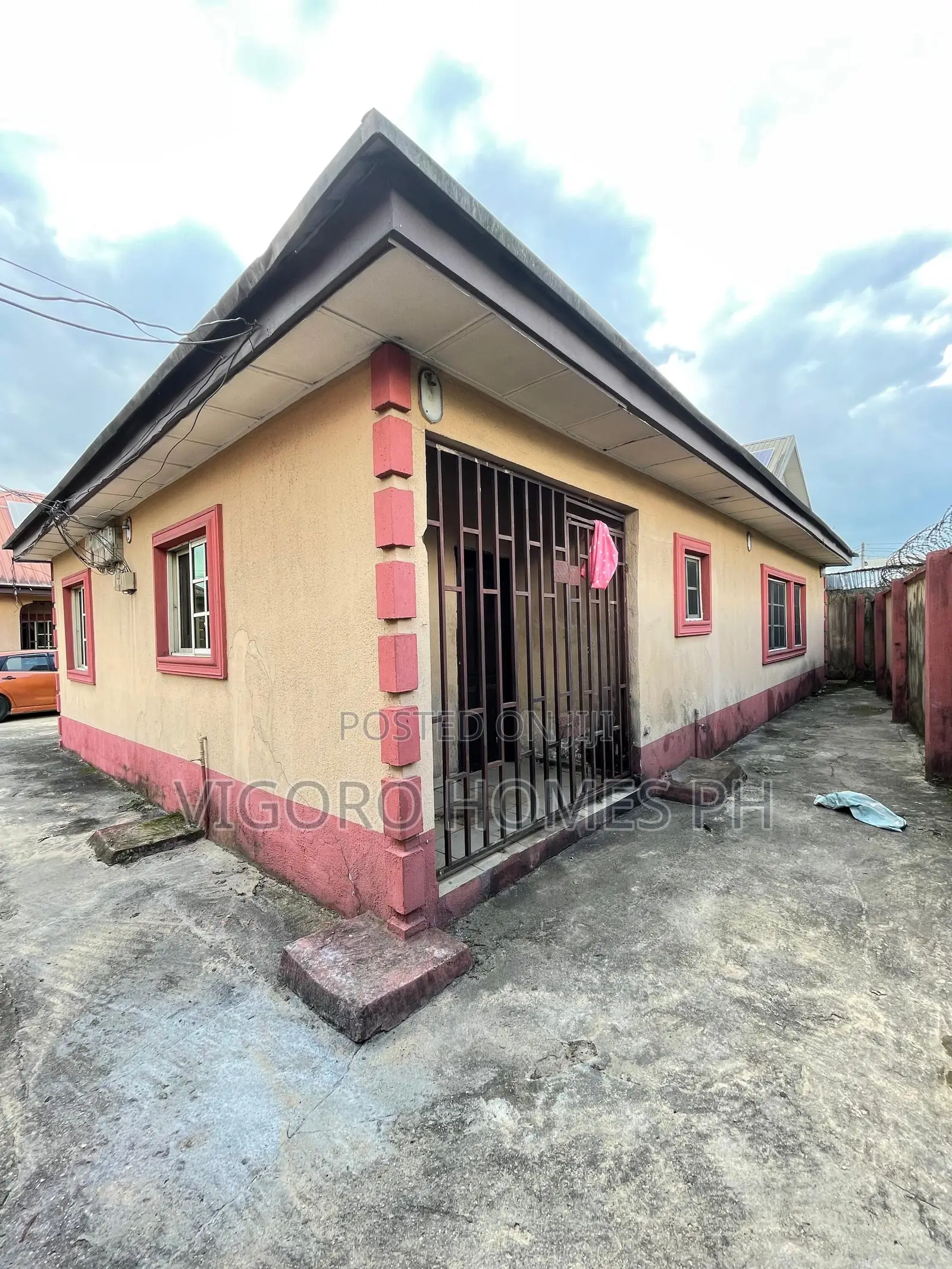 3bdrm Block of Flats in Port-Harcourt for sale in Port-Harcourt