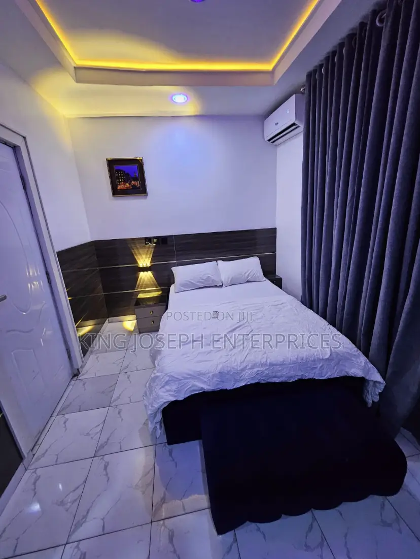 1bedroom Apartment Brains and Hammers City in Life Camp