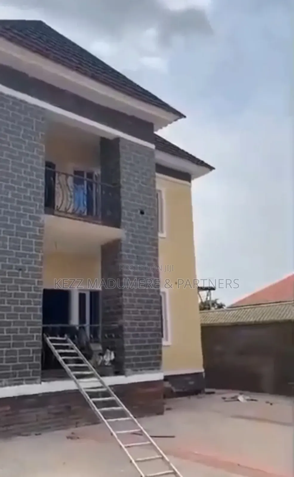 5bdrm Duplex in Trans Ekulu , Enugu, Port-Harcourt for sale in Port-Harcourt