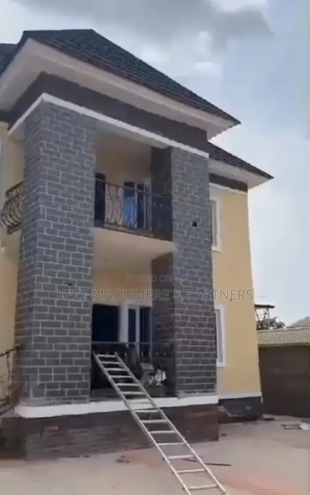 5bdrm Duplex in Trans Ekulu , Enugu, Port-Harcourt for sale in Port-Harcourt