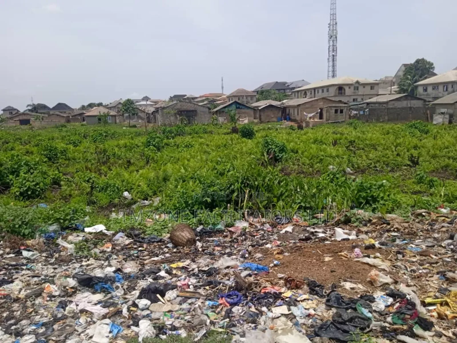 A Full Plot of Land in Igando / Ikotun/Igando