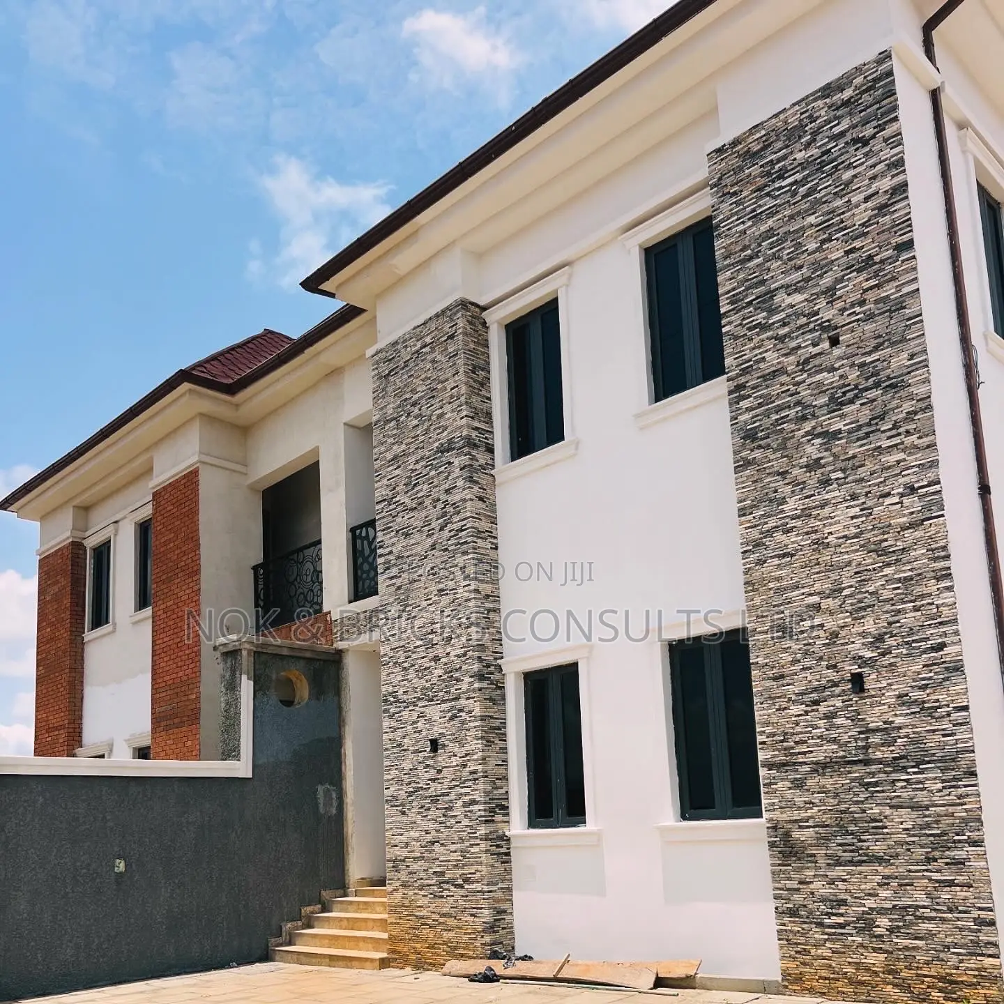 4bdrm Duplex in Cities Scape, Kaura for sale in Kaura