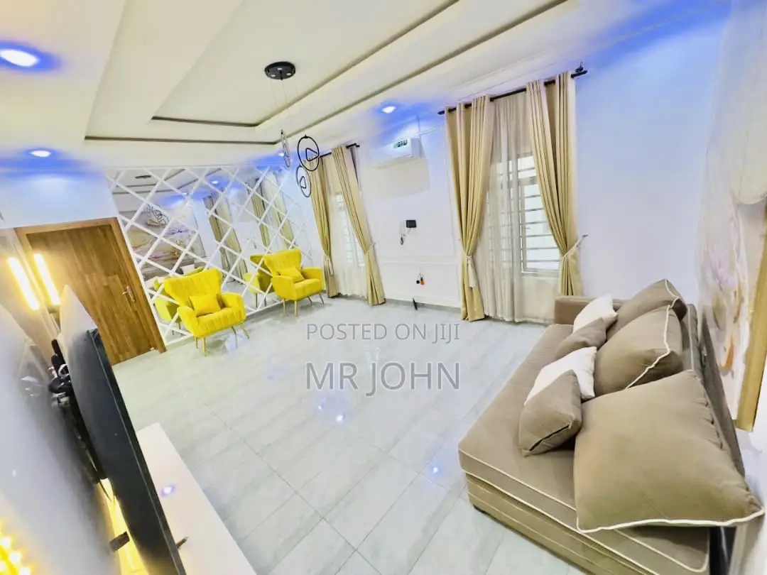Furnished 5bdrm House in Lekki for sale in Lekki
