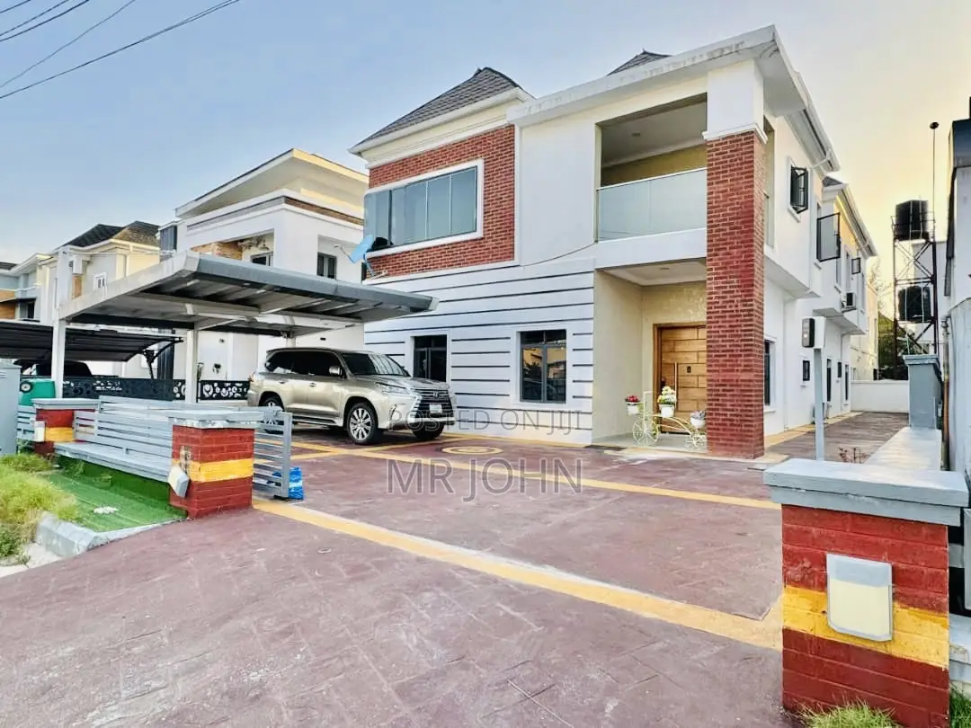 Furnished 5bdrm House in Lekki for sale in Lekki