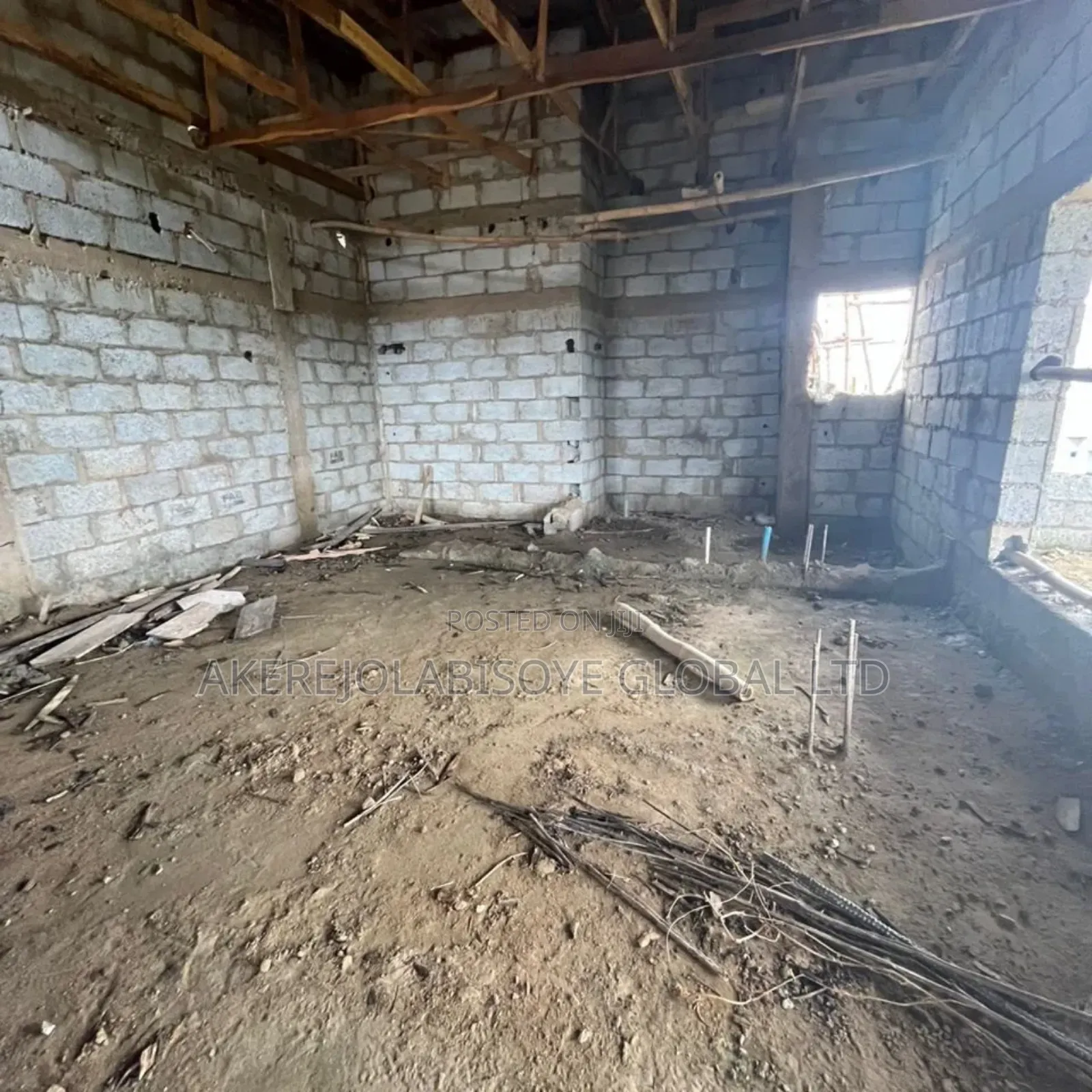 4bdrm Duplex in Orchacho Estate for sale in Life Camp